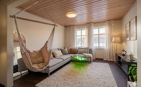 Bright Nordic Apartment - Free Parking - 4 Guests - Close To City Center